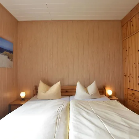 Lovely In With Fireplace * Kuehlungsborn